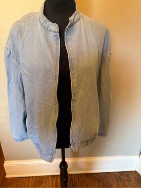 SHEIN Light Blue Denim Jean Jacket